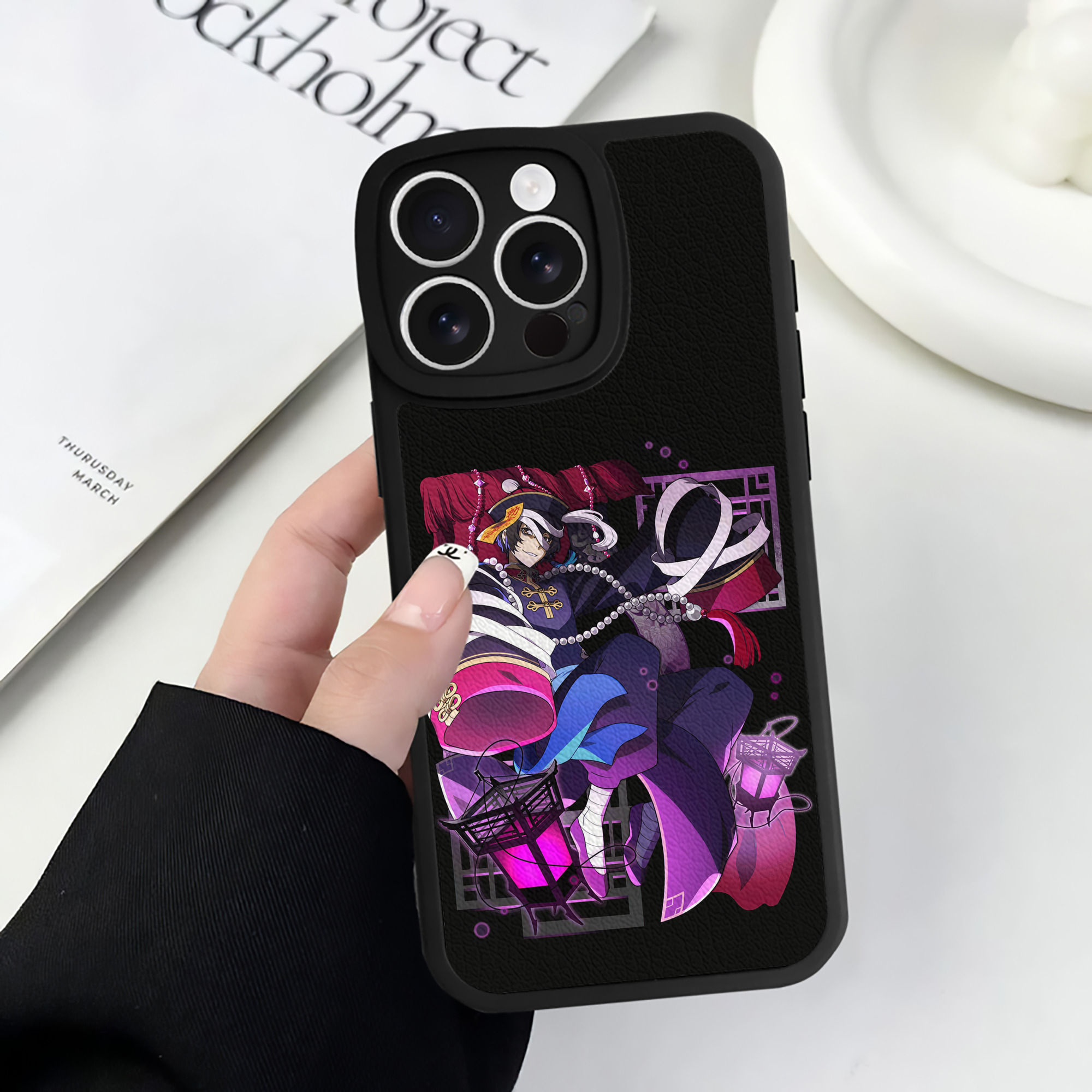 （画像用） 文豪ストレイドッグス Bungo Stray Dogs 【iPhone 16シリーズ対応】シリコンスマホケース（レザー調） 材質：シリコン
